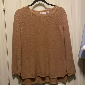 Tan 525 America sweater in Emma style.